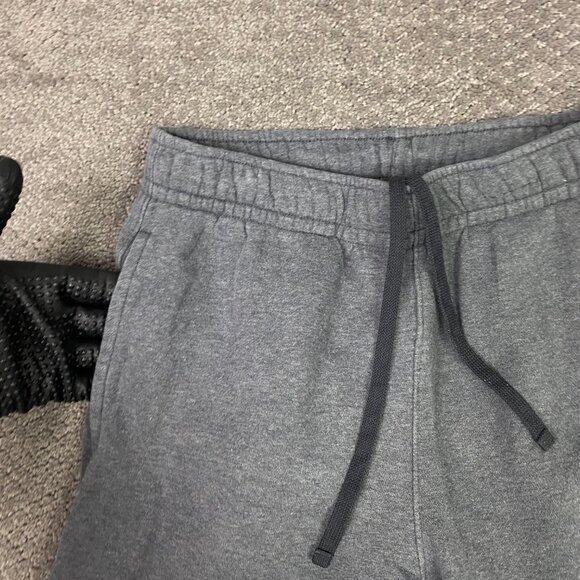 Nike Sportswear Club Fleece Joggers Sweatpants Men's Small Gray Pants BV2671 071 - Picture 3 of 15